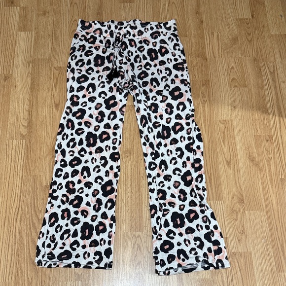 Stars Above Leopard Print Pajama Pants - Black and Pink - Picture 3 of 3